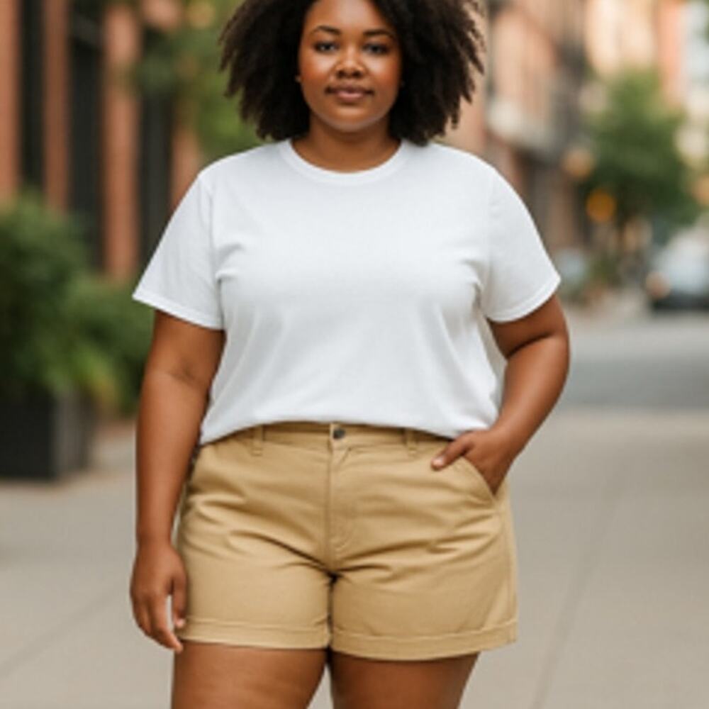 NWT ~ LANE BRYANT Tan Khaki Short Shorts Foldable Cuff ~ Women's Plus Size 26